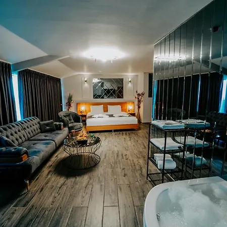 Grand Quars * Provincia di Istanbul