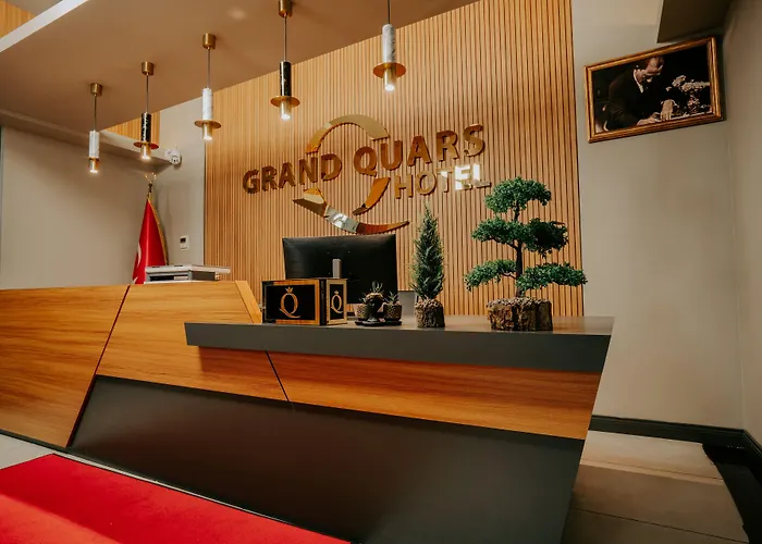 Szálloda Grand Quars *